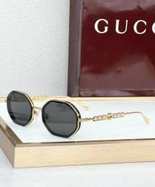 Picture of Gucci Sunglasses _SKUfw80916185fw